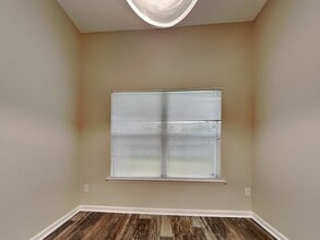 916 Bonaparte Landing Ct in Jacksonville, FL - Foto de edificio - Building Photo