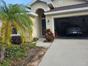 5144 Lansdowne Way in Palmetto, FL - Building Photo - Building Photo