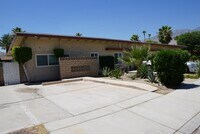 3913 E Calle De Ricardo