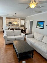 4505 Ocean View Ave in Virginia Beach, VA - Building Photo - Building Photo