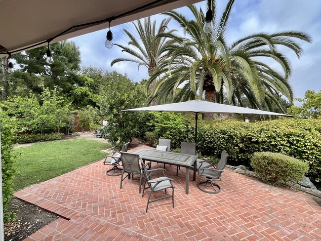 9686 Wayfarer Dr in La Mesa, CA - Building Photo - Building Photo