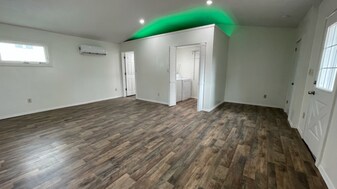 415 N Washington St, Unit A in Warsaw, IN - Building Photo