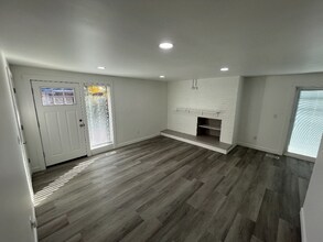 6876 S 90 E in Midvale, UT - Building Photo - Building Photo