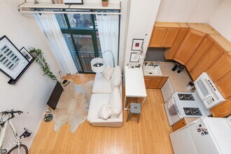 400 W Ontario St in Chicago, IL - Building Photo - Building Photo