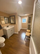 12705 S Lakeshore Rd in Chelan, WA - Building Photo - Building Photo