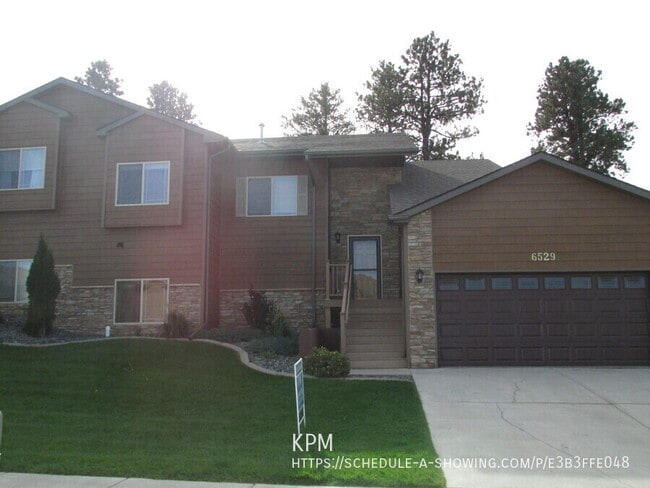 property at 6529 Muirfield Dr