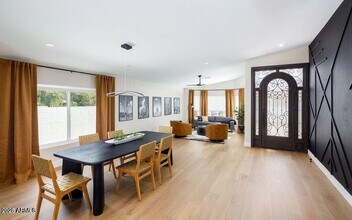 6174 E Janice Wy in Scottsdale, AZ - Building Photo - Building Photo