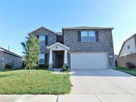 1016 Binney Dr in Haslet, TX - Building Photo