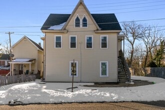 126 S 4th St in Millville, NJ - Building Photo - Building Photo