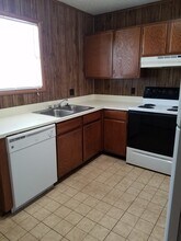 301 E Elizabeth St, Unit #2 in Sulphur, LA - Building Photo - Building Photo