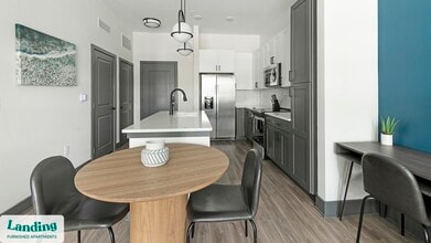 944 Broadcast Pl, Unit 110 in Jacksonville, FL - Building Photo - Building Photo