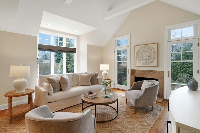 13 Bryan Rd in Norwalk, CT - Building Photo - Building Photo