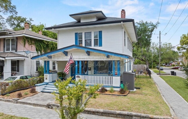 property at 2623 Forbes St