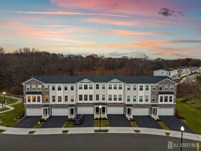 1901 Swales Ct in Monroe Township, NJ - Building Photo - Building Photo