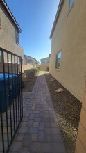 1121 Cliff Castle Ave in North Las Vegas, NV - Building Photo - Building Photo