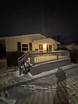 4737 E 174th St in Cleveland, OH - Building Photo