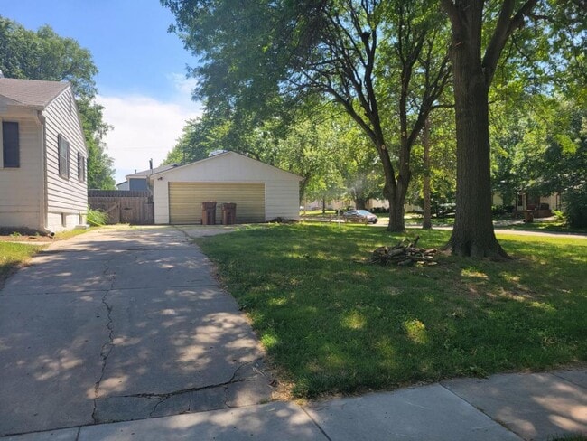 1151 Elba Ave in Lincoln, NE - Building Photo - Building Photo