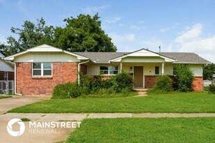 809 Woods Ave in Norman, OK - Building Photo