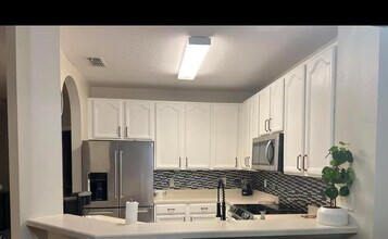 326 Chelsea Dr in Davenport, FL - Building Photo - Building Photo