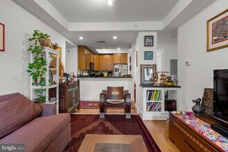 3220 17th St NW in Washington, DC - Building Photo - Building Photo