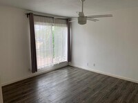 2818 S Bartell Dr photo'