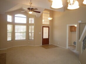 10840 Acoma St in El Paso, TX - Building Photo - Building Photo