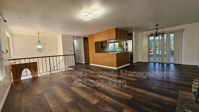 15820 NE 106th St in Redmond, WA - Building Photo - Building Photo