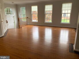 6209 Toledo Pl in Haymarket, VA - Building Photo