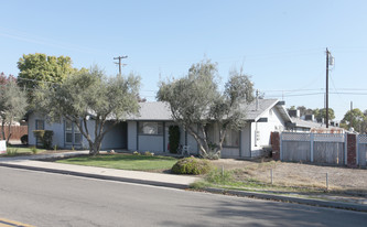 1961 Emma Lee Ln Apartments