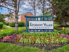Edgemont Village in Columbus, OH - Foto de edificio - Building Photo