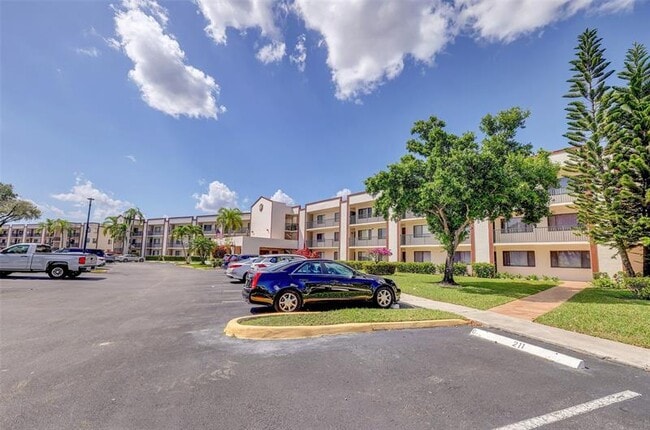 property at 9633 N Belfort Cir