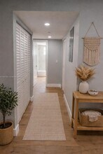 2980 Riverside Dr in Coral Springs, FL - Foto de edificio - Building Photo