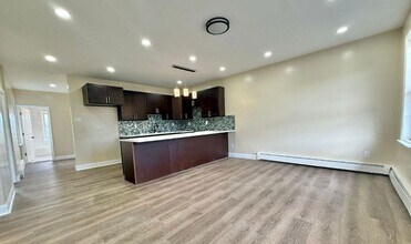 201 Livingston Ave in New Brunswick, NJ - Building Photo - Building Photo