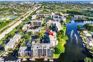14 Royal Palm Way in Boca Raton, FL - Building Photo