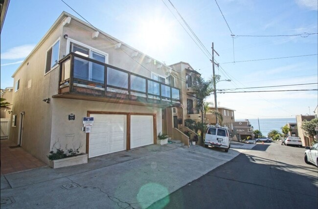 property at 320 34th St