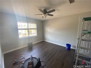 2165 S Milledge Ave in Athens, GA - Building Photo - Building Photo