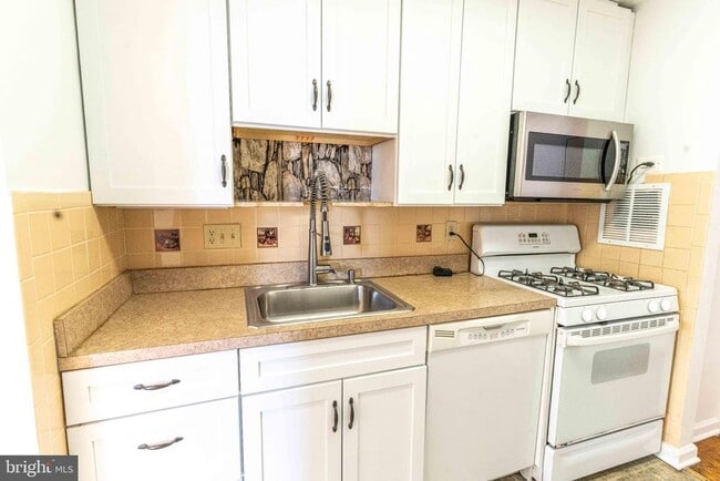 property at 4343 Cherry Hill Rd