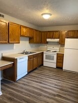5108 Keegan Way in Louisville, KY - Building Photo