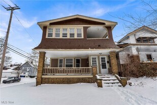 3219 W 116th St in Cleveland, OH - Building Photo