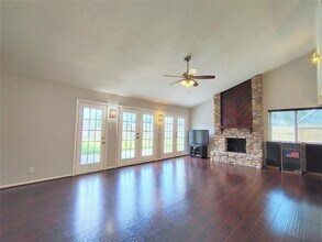 2546 Long Reach Dr in Sugar Land, TX - Building Photo - Building Photo