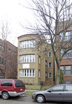 7729 N Marshfield Ave Apartments