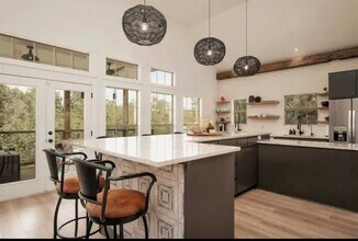 506 Beauchamp Rd in Dripping Springs, TX - Building Photo - Building Photo