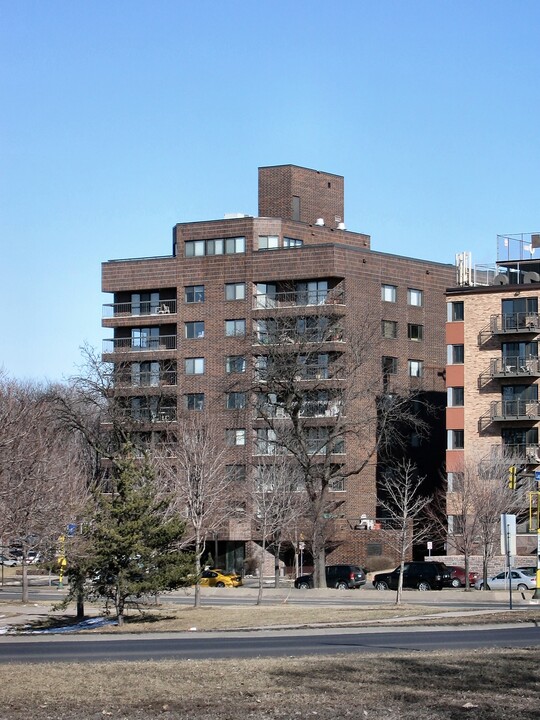 The Isles in Minneapolis, MN - Foto de edificio