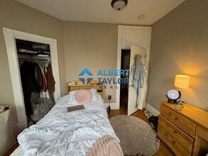8 Sunset St, Unit 1 in Boston, MA - Building Photo - Building Photo