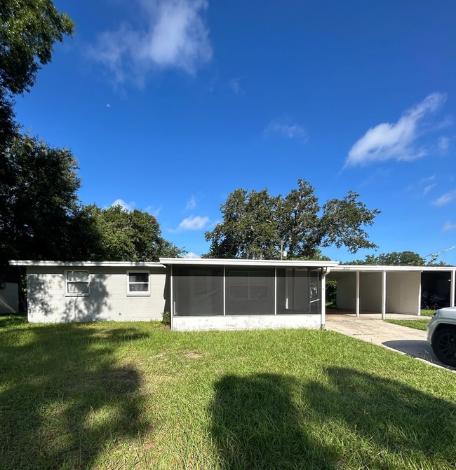 property at 3023 Drewery Ave