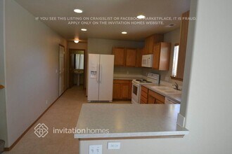 206 Lane Blvd NE in Orting, WA - Foto de edificio - Building Photo