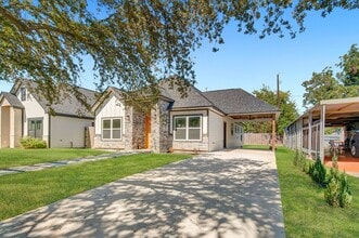 1809 13th St in Galena Park, TX - Building Photo - Building Photo