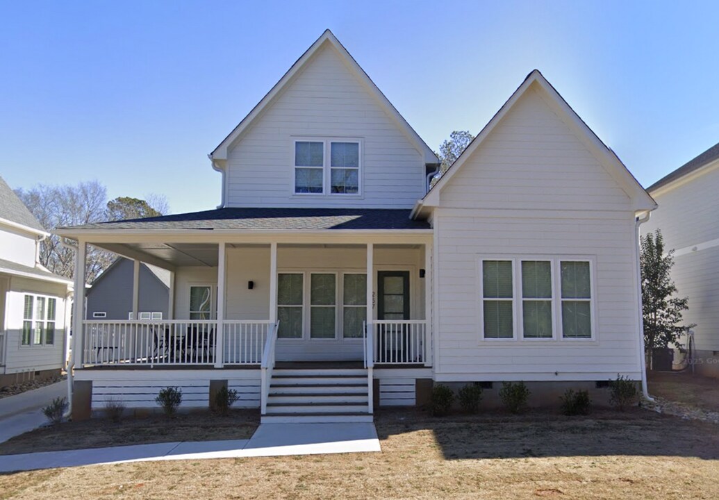 253 Bailey St in Athens, GA - Building Photo