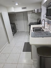 2080 E Roxboro Rd NE in Atlanta, GA - Building Photo - Building Photo