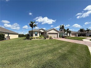 2713 Tarragona Ct in Cape Coral, FL - Building Photo - Building Photo